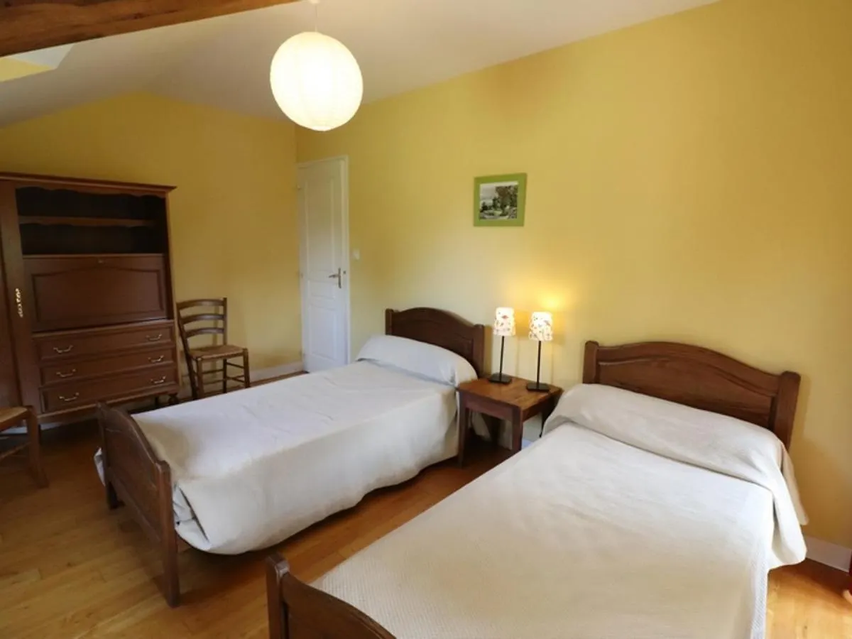 Maison De Caractere Avec Jardin, Terrasse, Jeux Pour Enfants Et Wifi - Animaux Acceptes - Fr-1-742-302 Fournoules